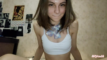 Молодая любовница в домашней ебле