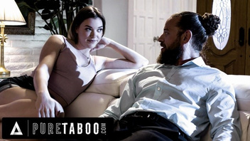 Телка милашка классно ебется