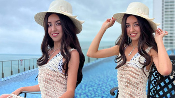 Худенькая красотка вкусно стонет