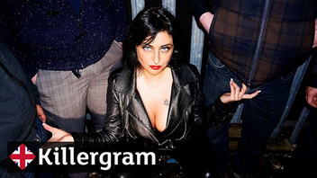 Сисястую шалаву в ротан