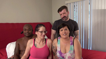 Горячие мамы в трахе