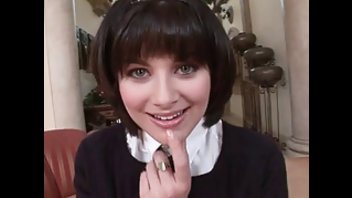 Развратная жизнь симпатичной девушки