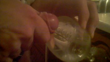 бокальчик спермы