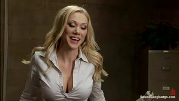 Заключенные оттрахали девушку до потери сознания