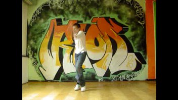 SEXY BOY танцует STREET