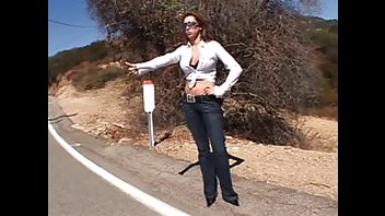 Кобылу с большими титьками отдрюкал негр с большой валыной