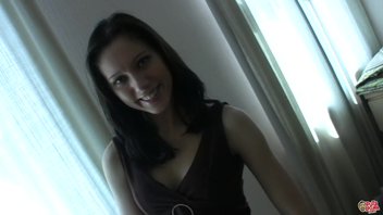 Жестокий горловой минет и мощная ебля в молодую пилотку