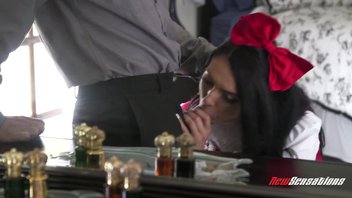 Настоящая горячая телочка поебалась с любителем похоти