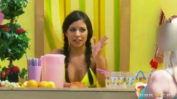 Джинкс Мейз Секс в публичных местах.